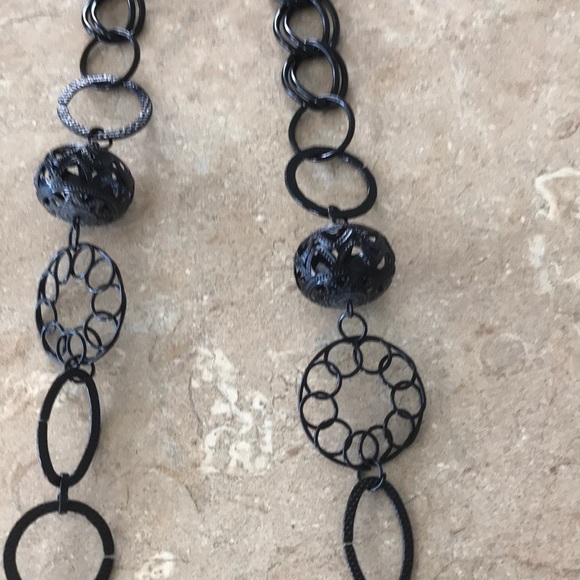 Necklace - Picture 2 of 4